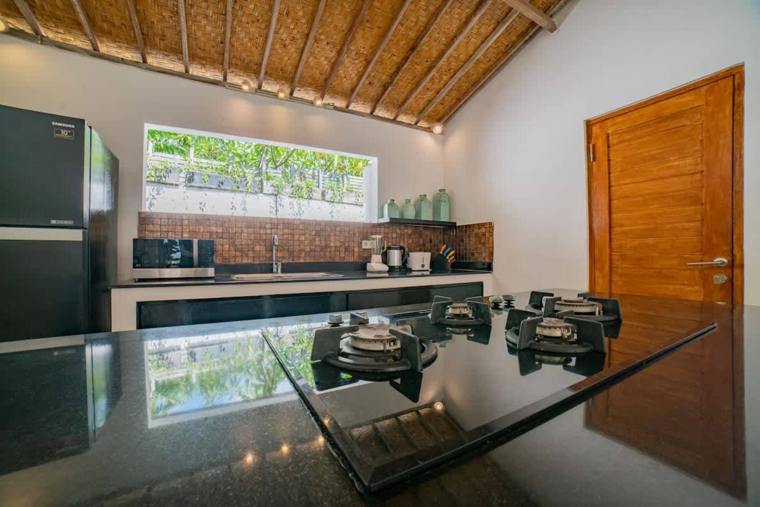 4BR villa w/ private pool & garden view 32