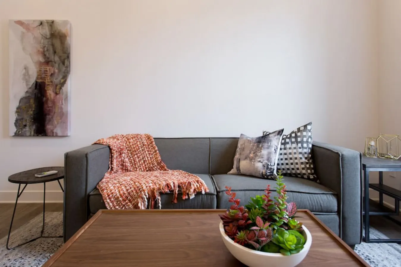 Mile End - Brand New Light filled Mile End Flat - Unit 202 3