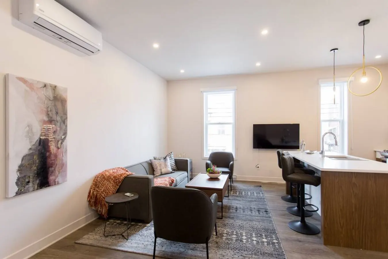 Mile End - Brand New Light filled Mile End Flat - Unit 202 4