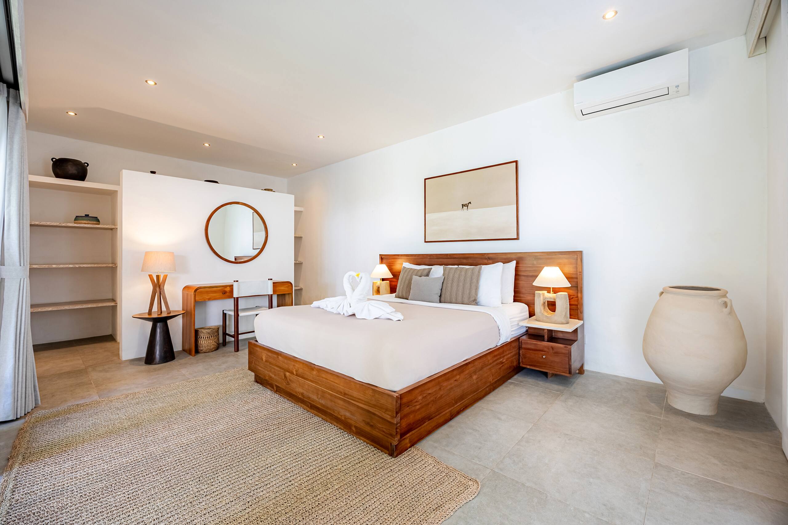 Refurbished - 800m to Beach/Kudeta Seminyak Oberoi — photo 5