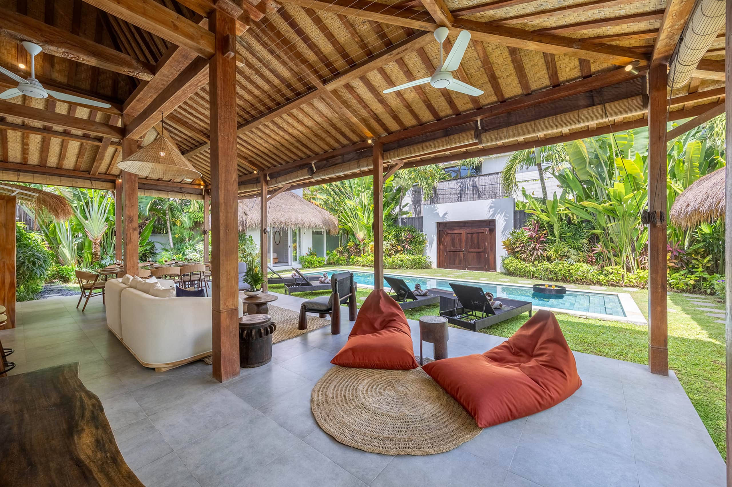 Refurbished - 800m to Beach/Kudeta Seminyak Oberoi 13