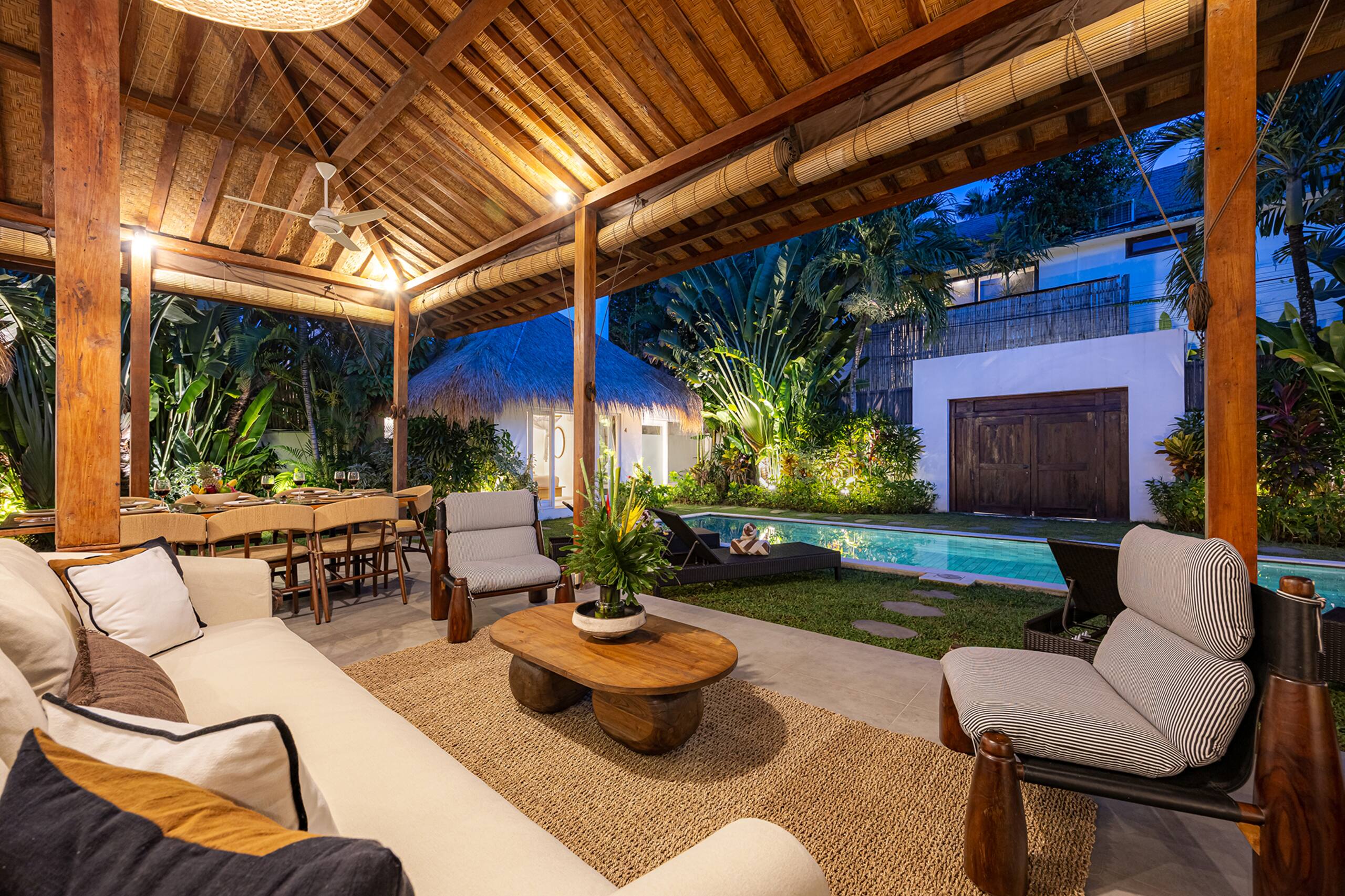Refurbished - 800m to Beach/Kudeta Seminyak Oberoi 11