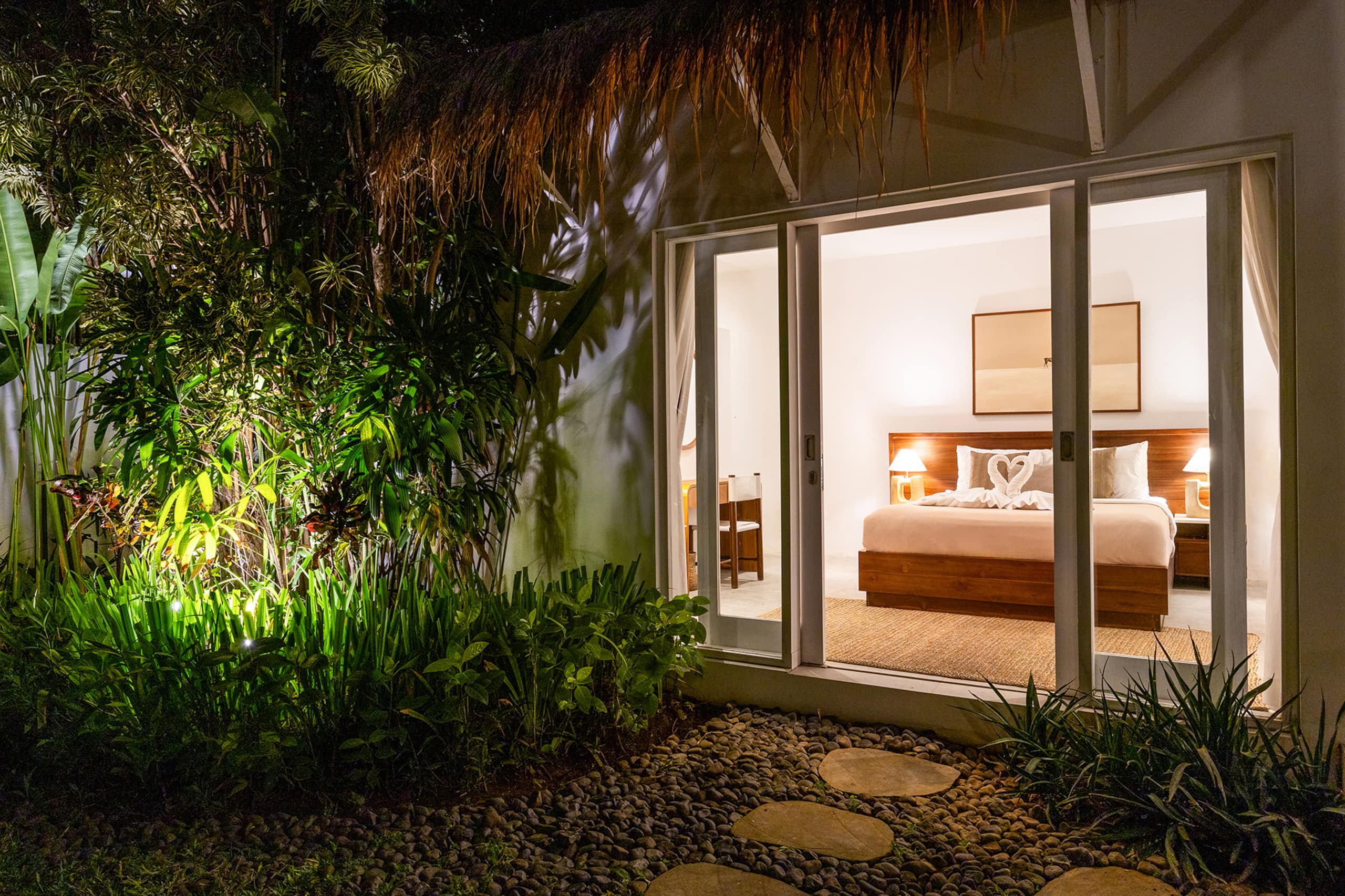 Refurbished - 800m to Beach/Kudeta Seminyak Oberoi 34