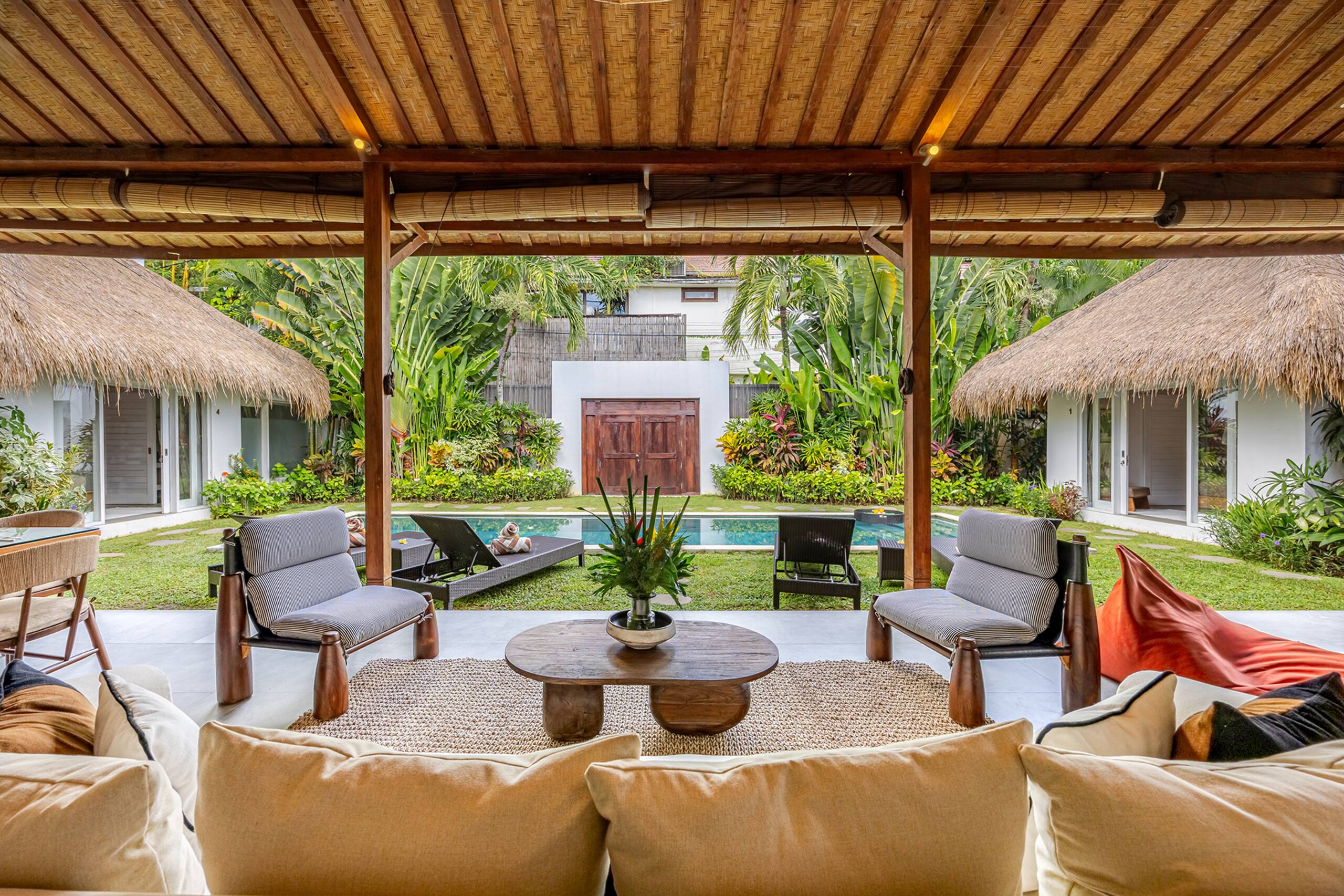 Refurbished - 800m to Beach/Kudeta Seminyak Oberoi 6