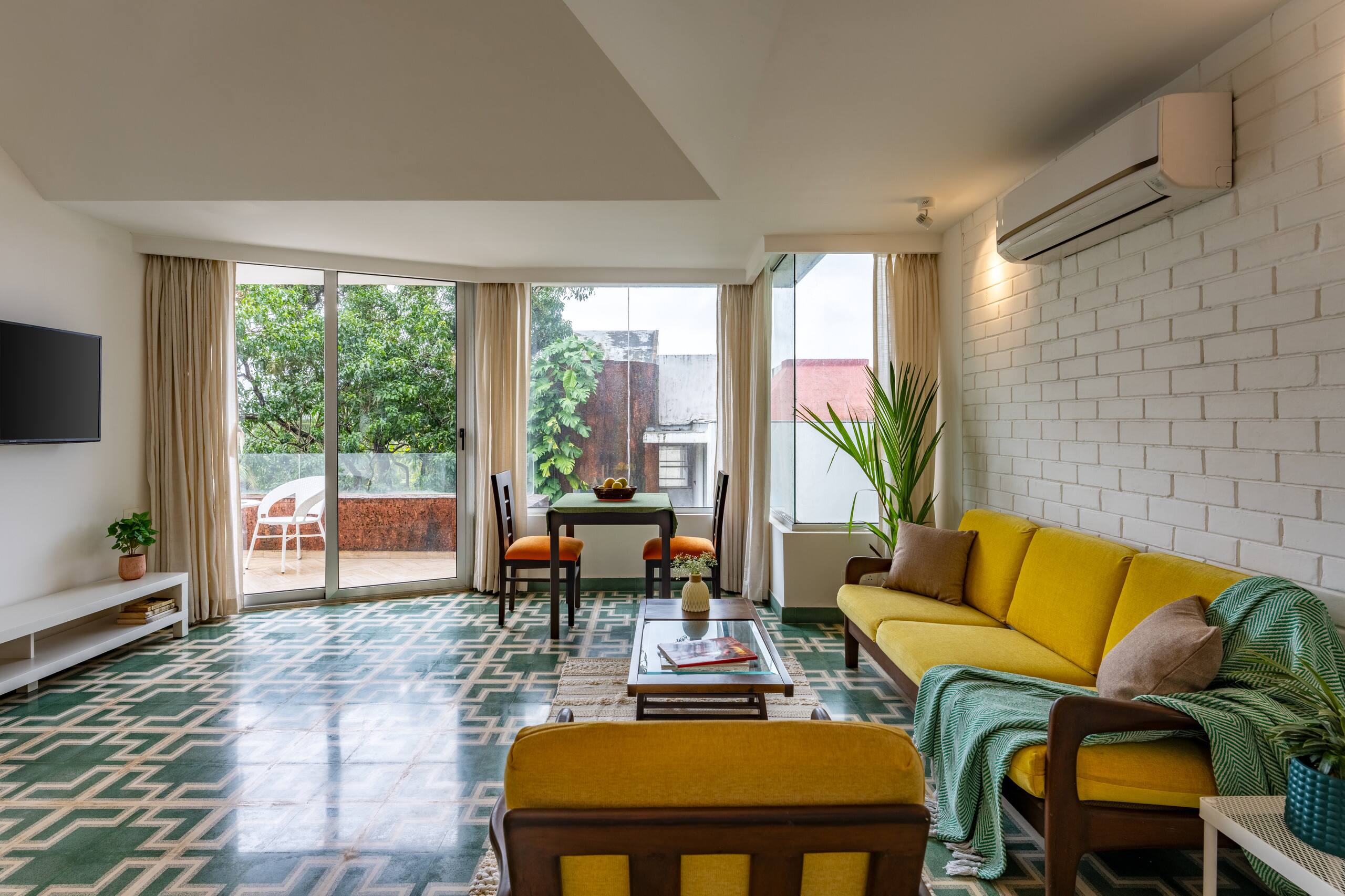 ElRaso|Luxury 1BHK with Balcony | Pool |Inverter 10
