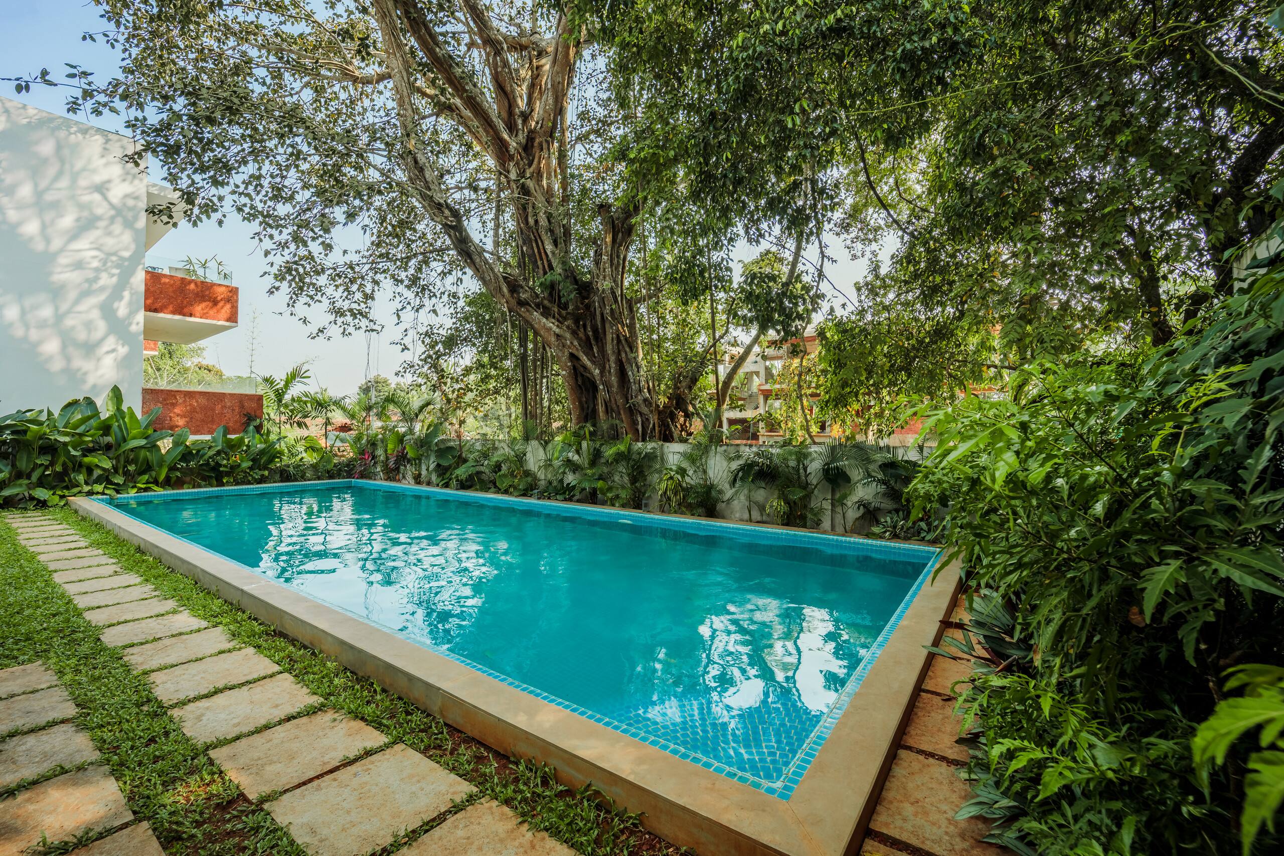 ElRaso|Luxury 1BHK with Balcony | Pool |Inverter — photo 2