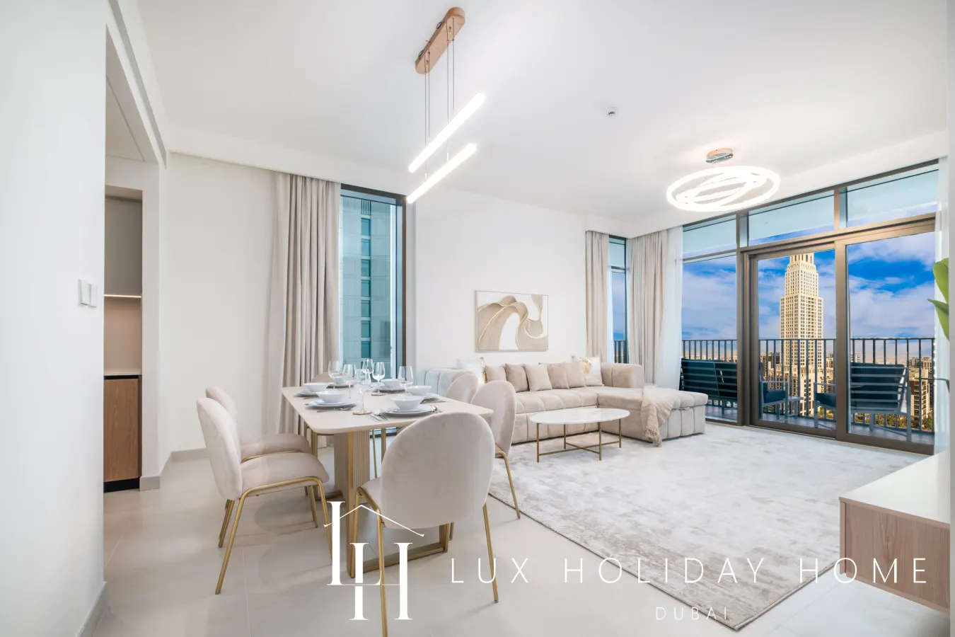 LUX The Creek Palace Residence Suite 2 2