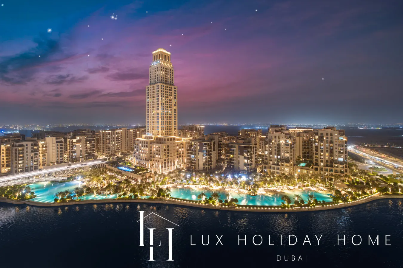 LUX The Creek Palace Residence Suite 2 13