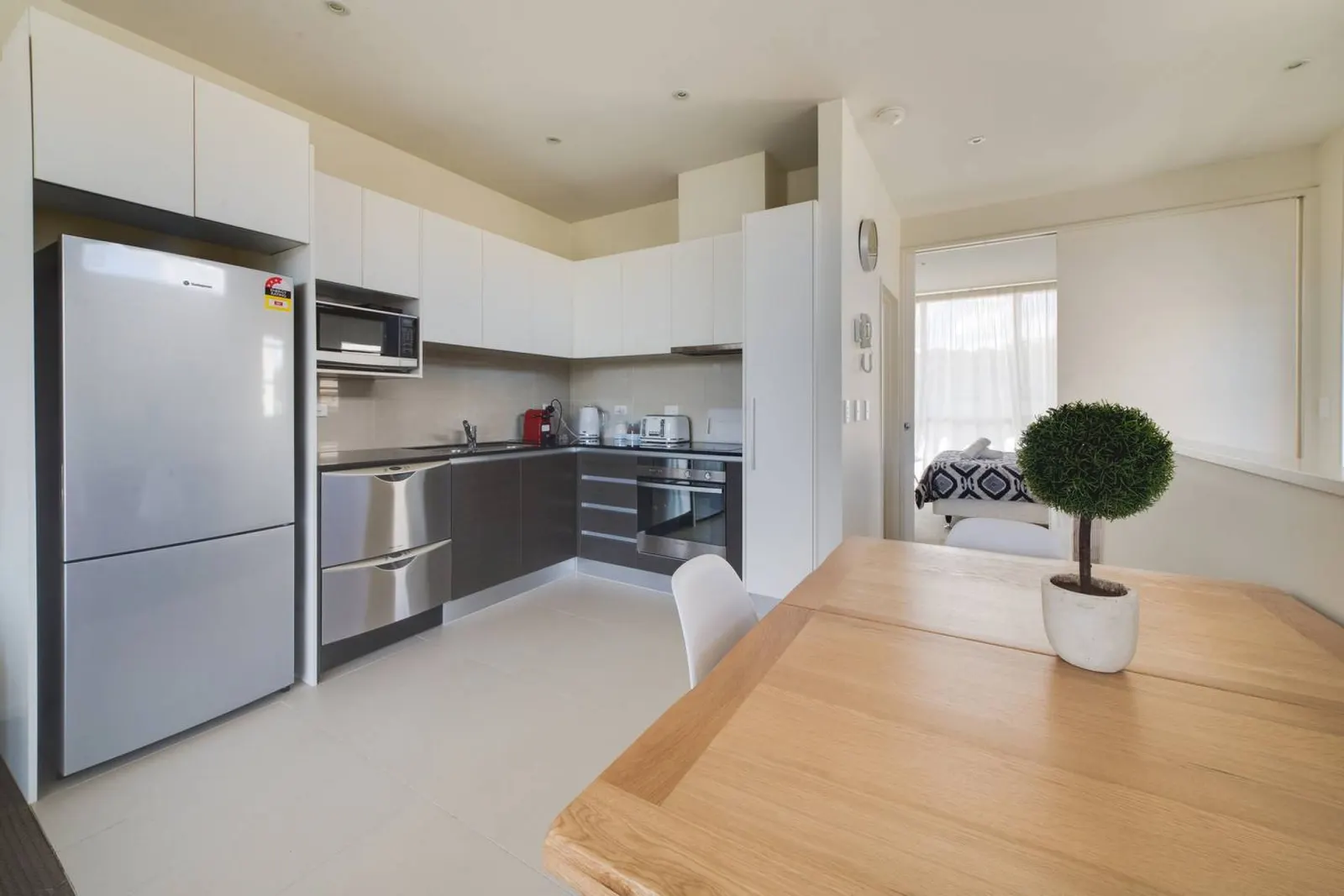 Norman Smith · Central Taupo 3 Bed Apartment — photo 5