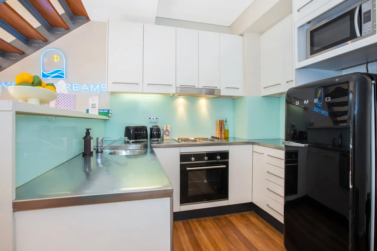 ★ Sunshine Loft With Balcony by ★ Sydney Dreams ★ — foto 4