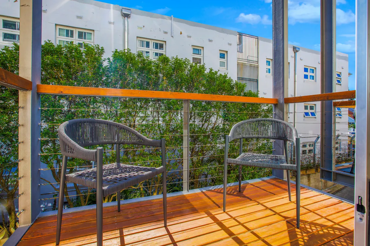 ★ Sunshine Loft With Balcony by ★ Sydney Dreams ★ 8