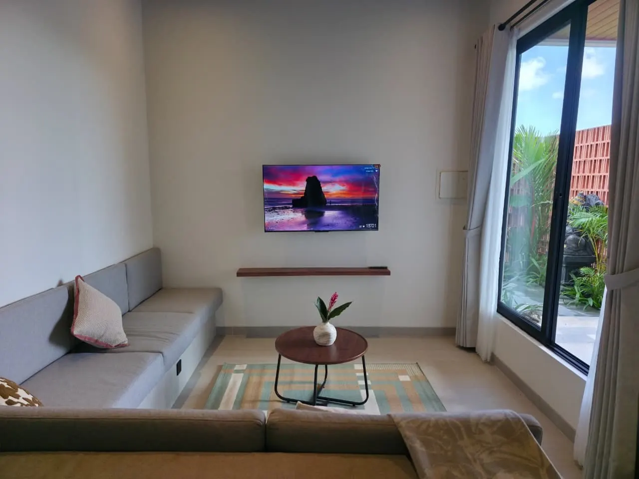 Anjani 2BR Villa with Rice Field View 13