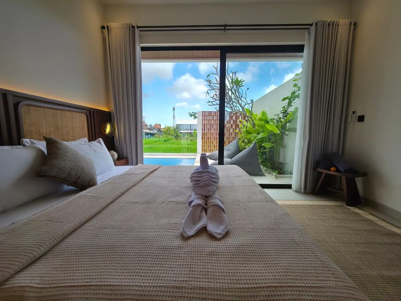 Anjani 2BR Villa with Rice Field View 20