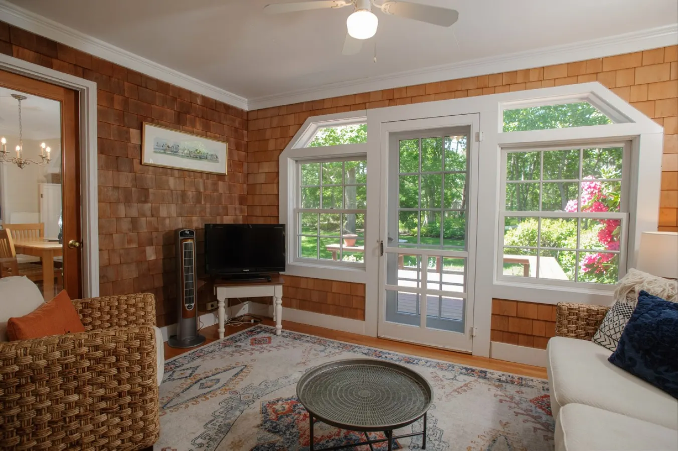 Family Fun, Spacious+Game Room — photo 3