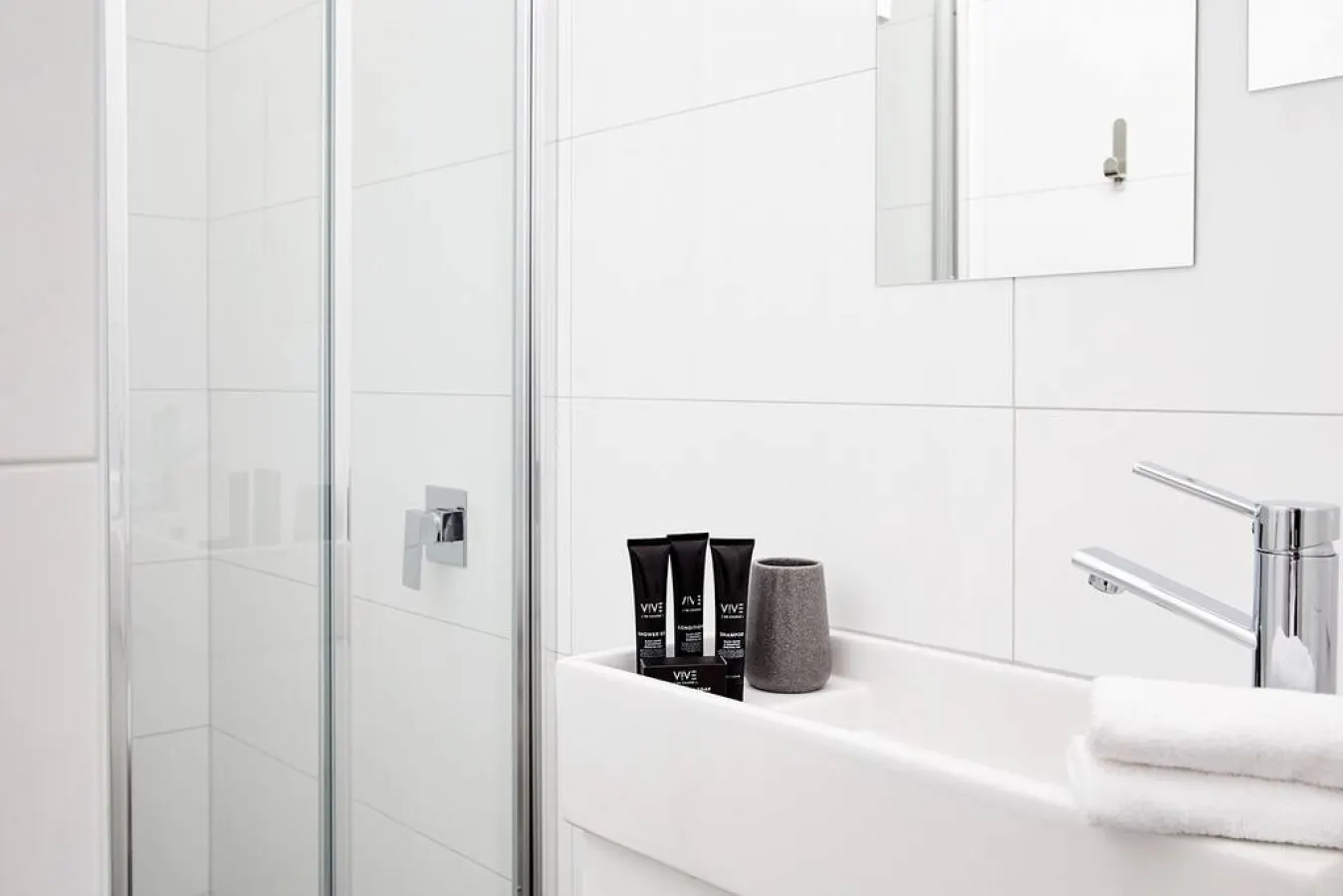 Richmond Studio Apt Near Epworth Hospital & MCG 3