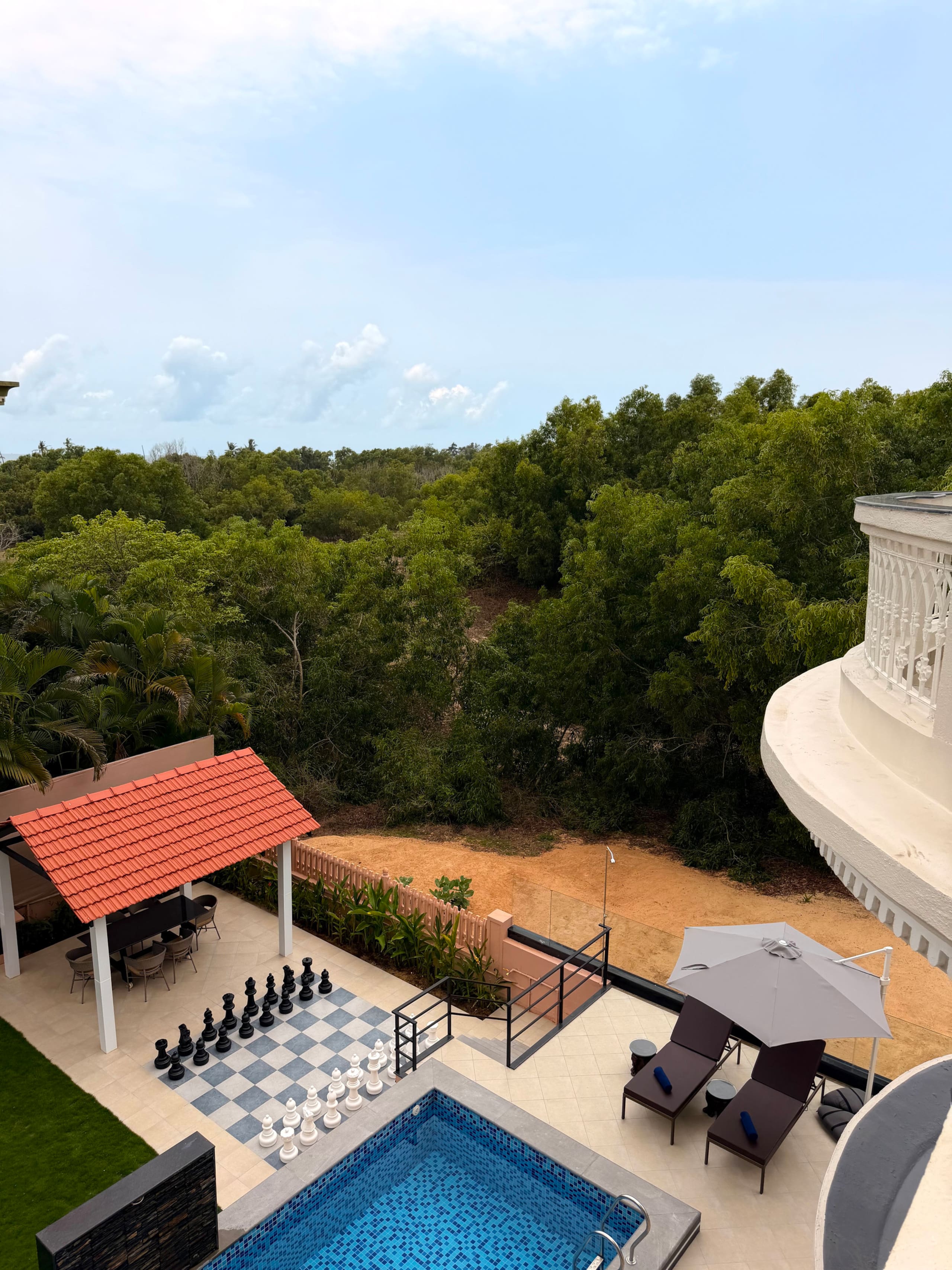 Coco Breeze Luxury 5BHK Beach Villa & Private Pool 17