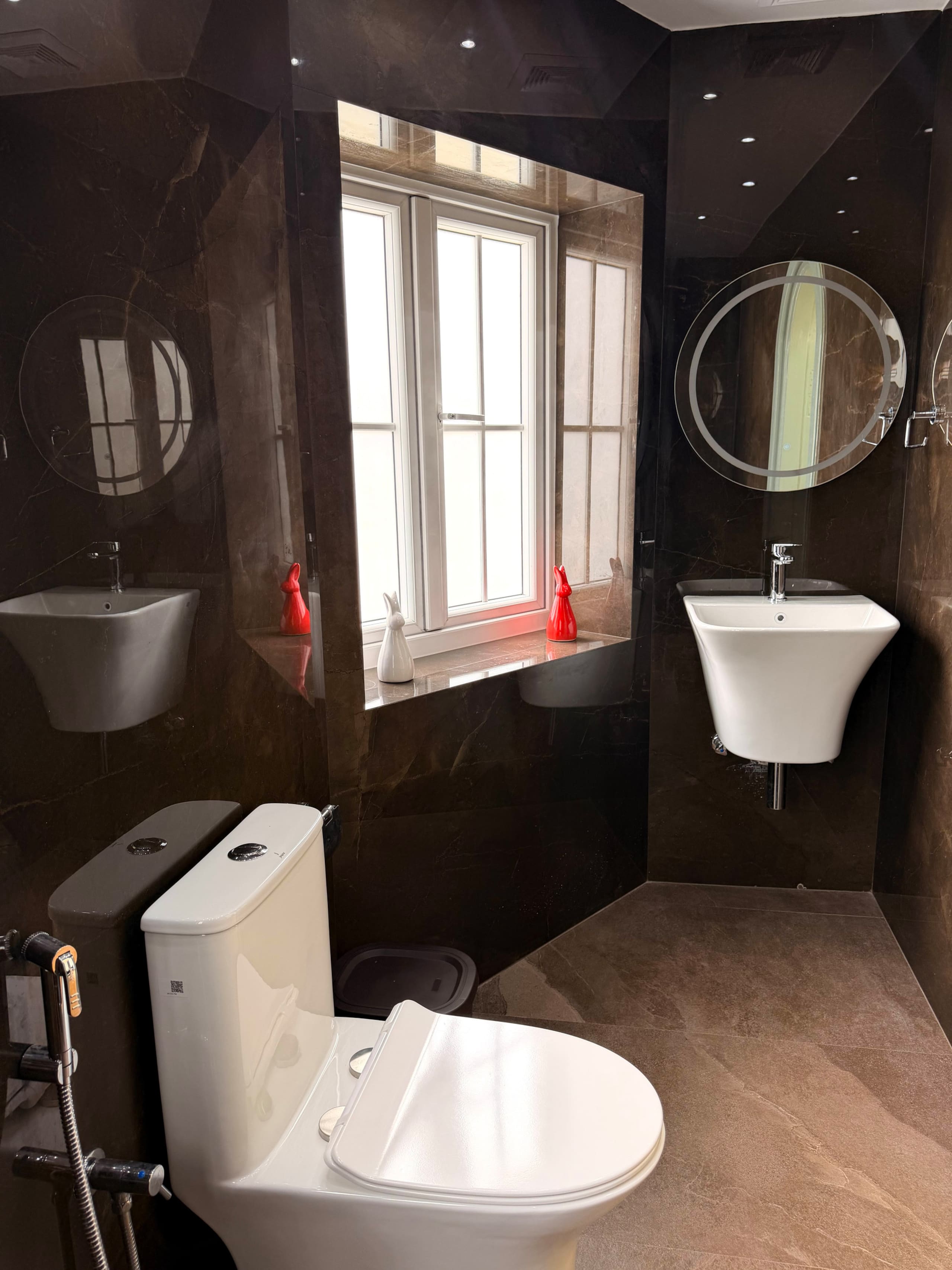 Coco Breeze Luxury 5BHK Beach Villa & Private Pool 26
