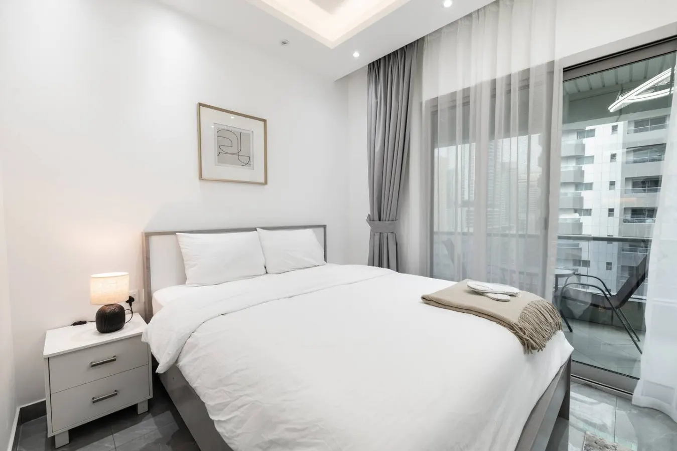 Dubai Marina - Comfy 1BHK Apartment 9