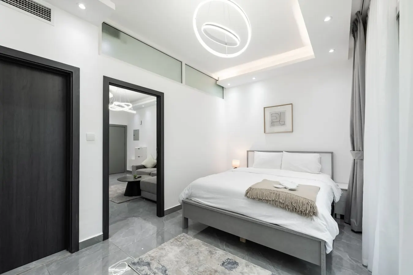 Dubai Marina - Comfy 1BHK Apartment 16