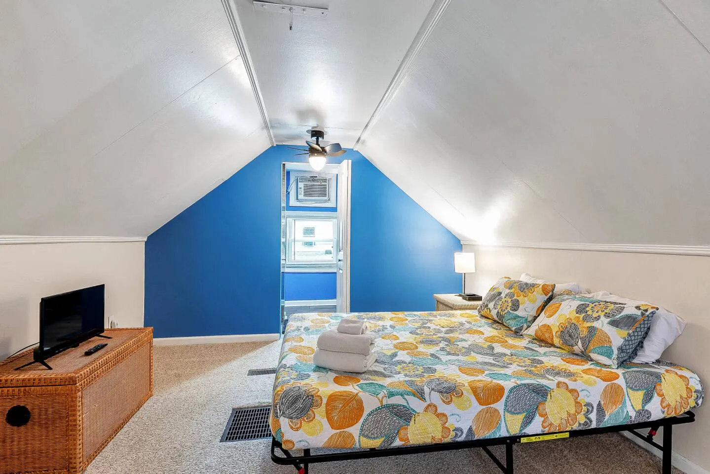 Norfolk Cottage Near Ocean View + Dog Friendly 11
