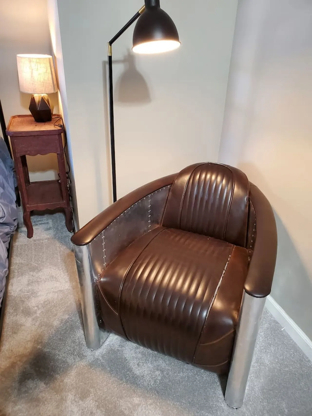 Walkable Cozy Downtown Studio (FREE Bikes to use) 8