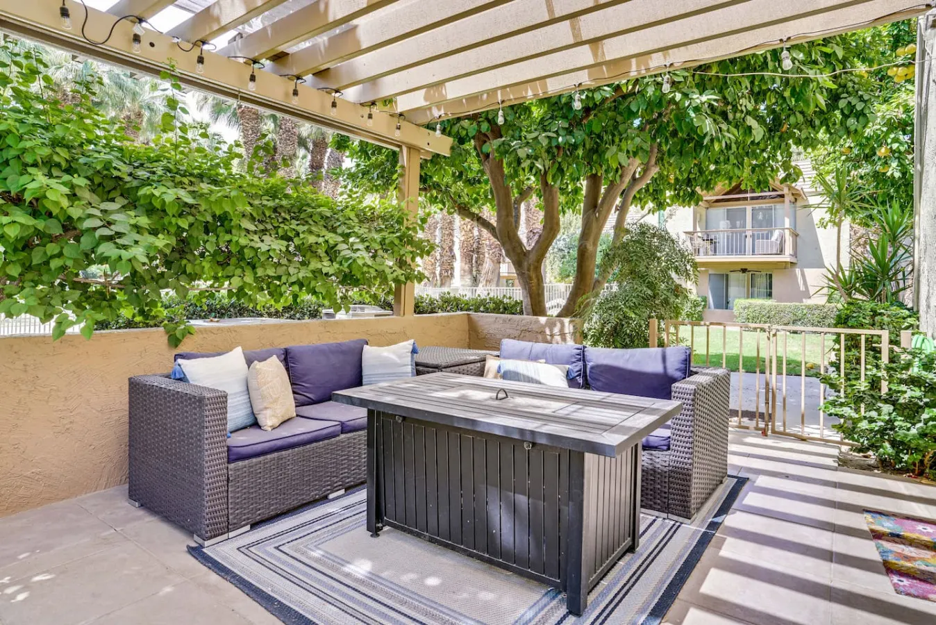 Mountain Cove: Indian Wells, CA 2