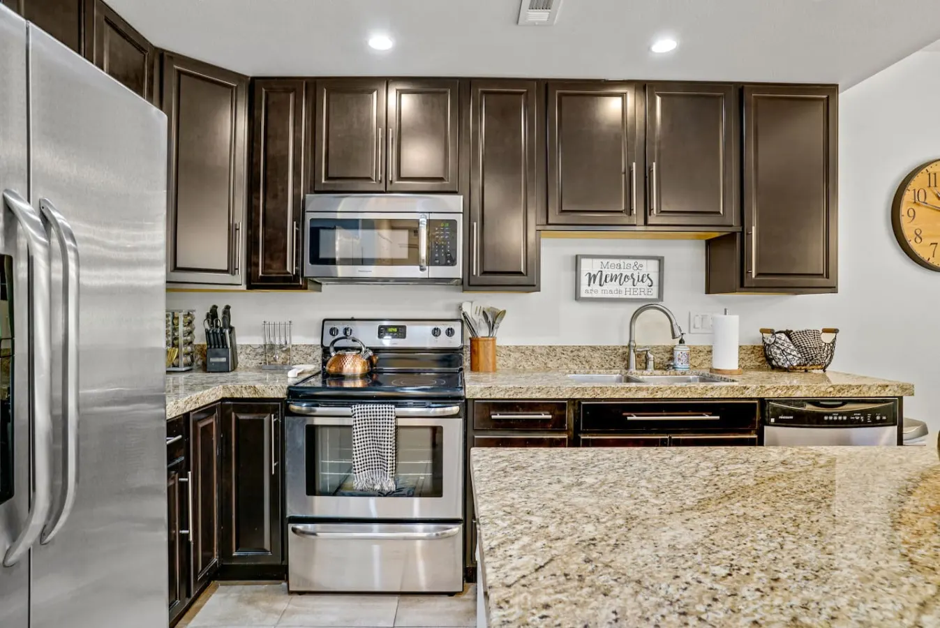 Mountain Cove: Indian Wells, CA 13
