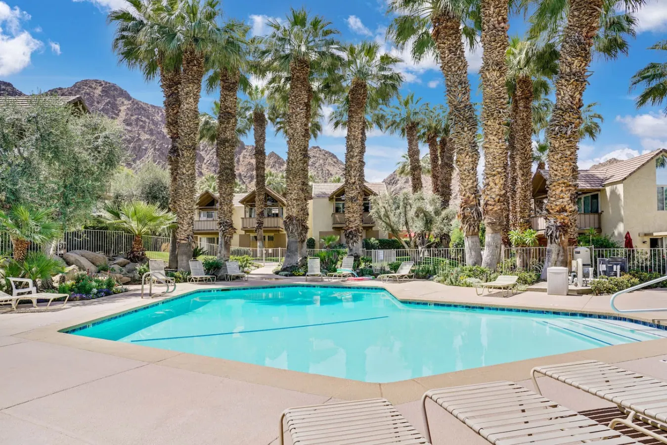 Mountain Cove: Indian Wells, CA 4
