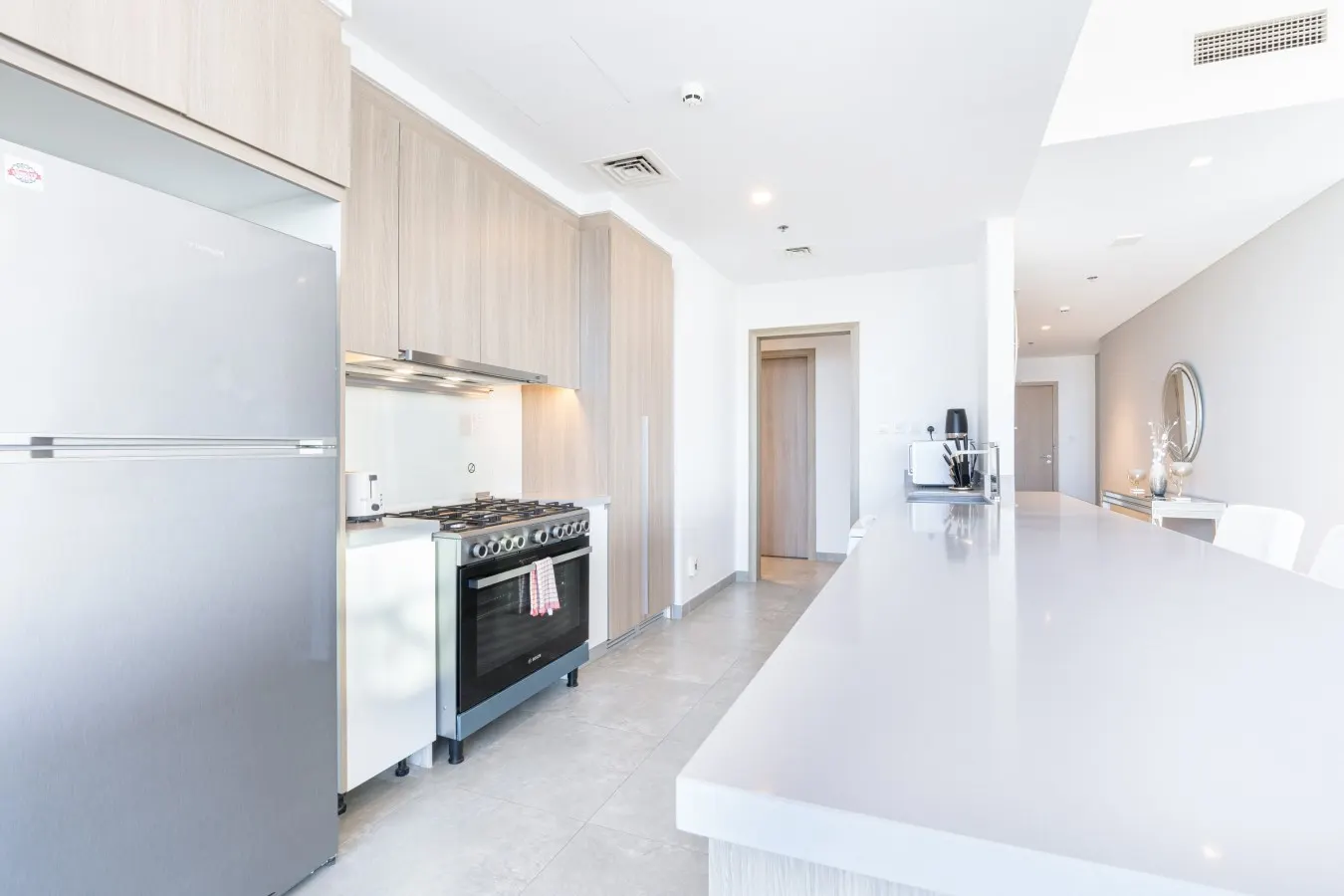 Central Lux Home w/ Stunning Views on 42nd Floor 11