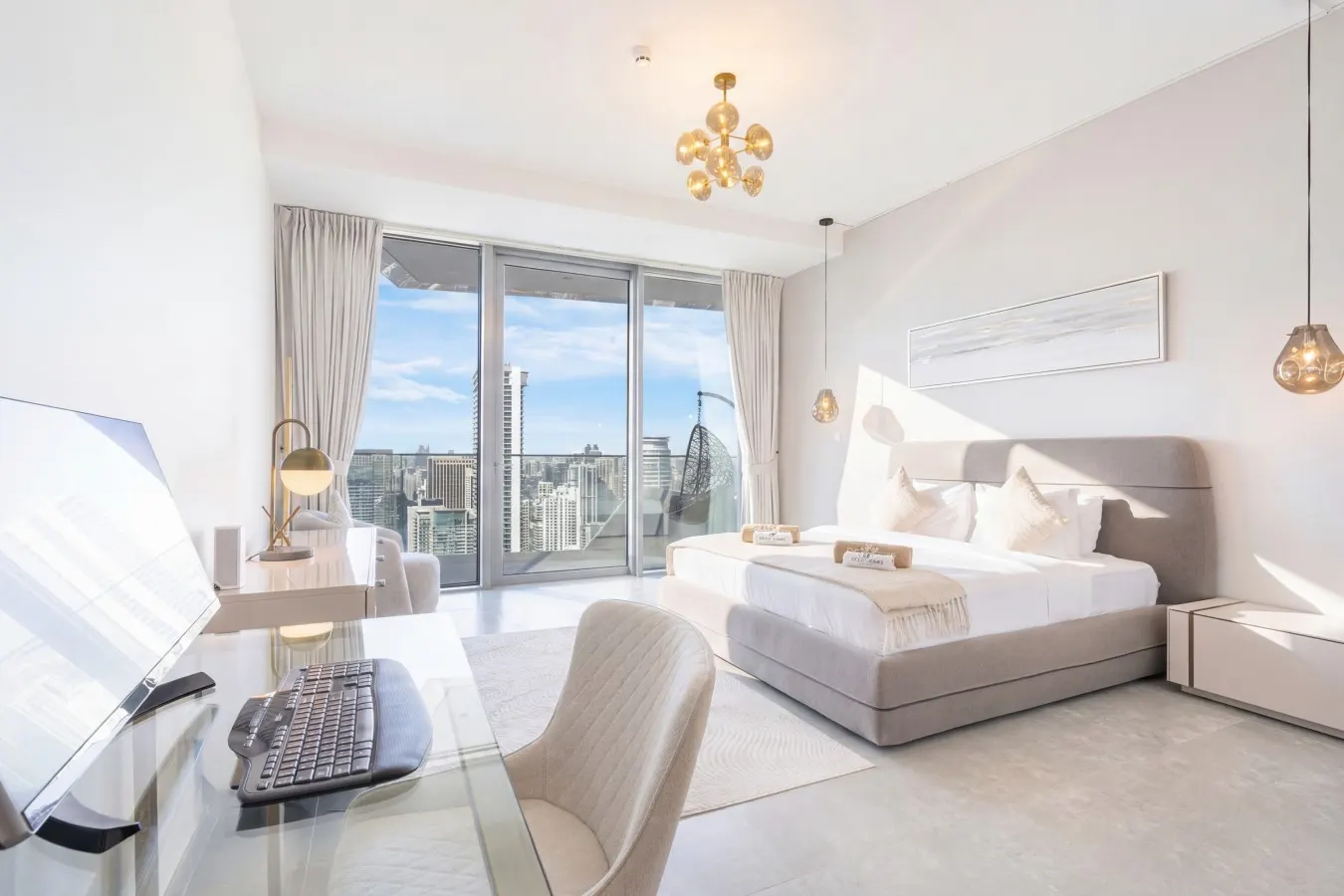 Central Lux Home w/ Stunning Views on 42nd Floor 16