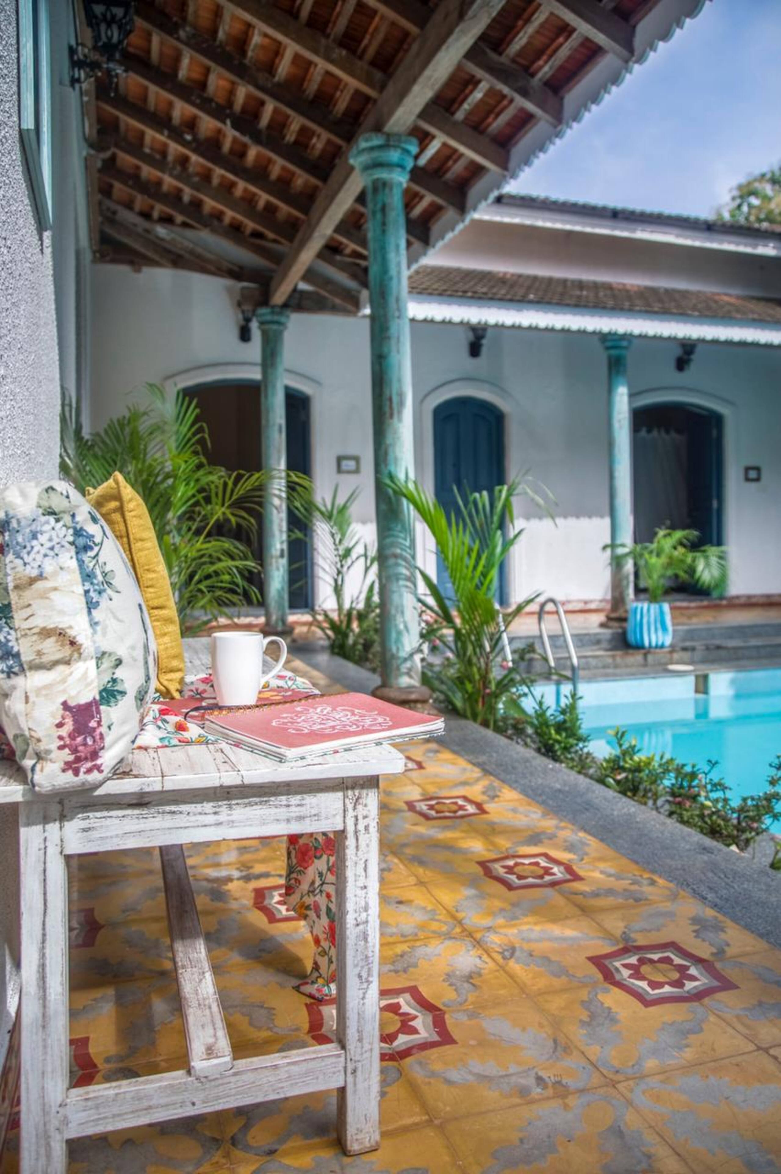 Casa Mora Assagao-Breakfast/3BHK/8pax,Goa, w/pool 6