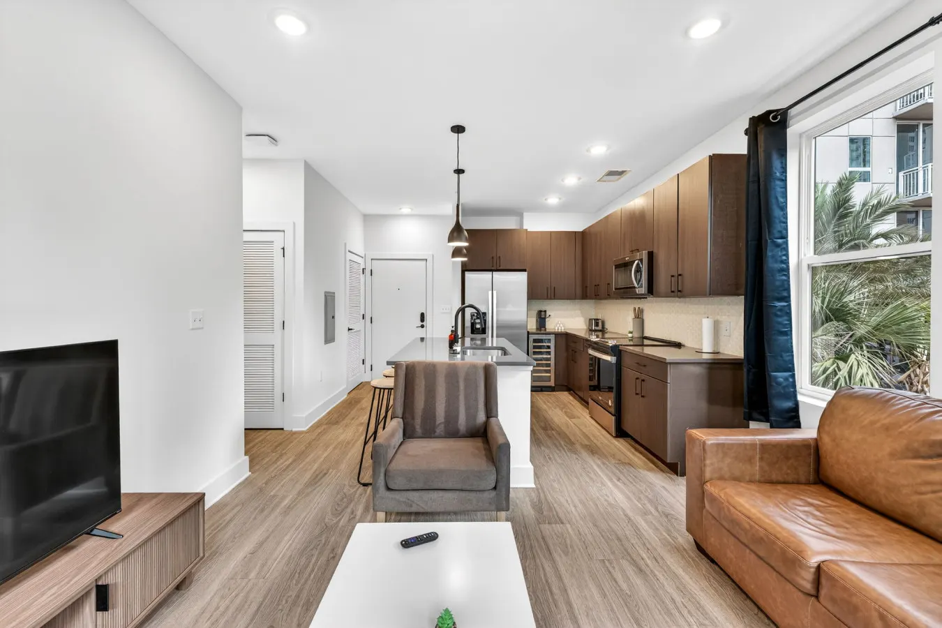 Upscale 2BR Stay Minutes from Convention Center 4