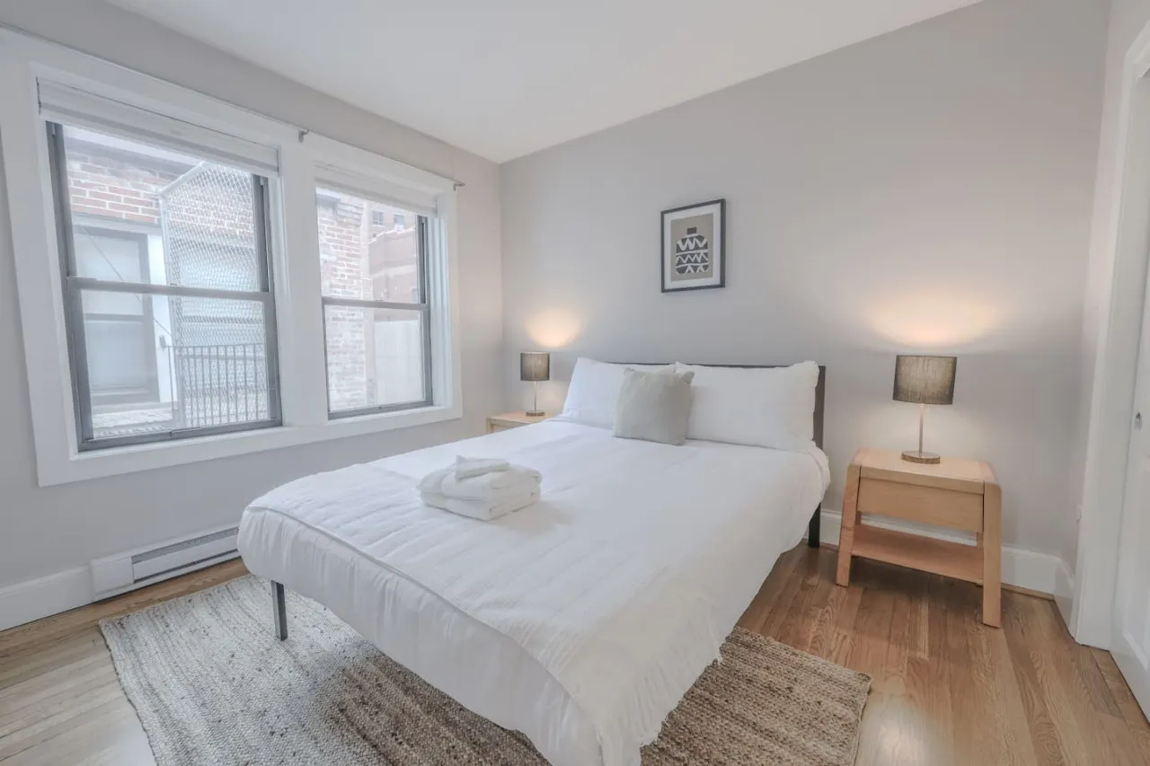 Chic 1 Bed Apartment! Steps from Boston Common! 7