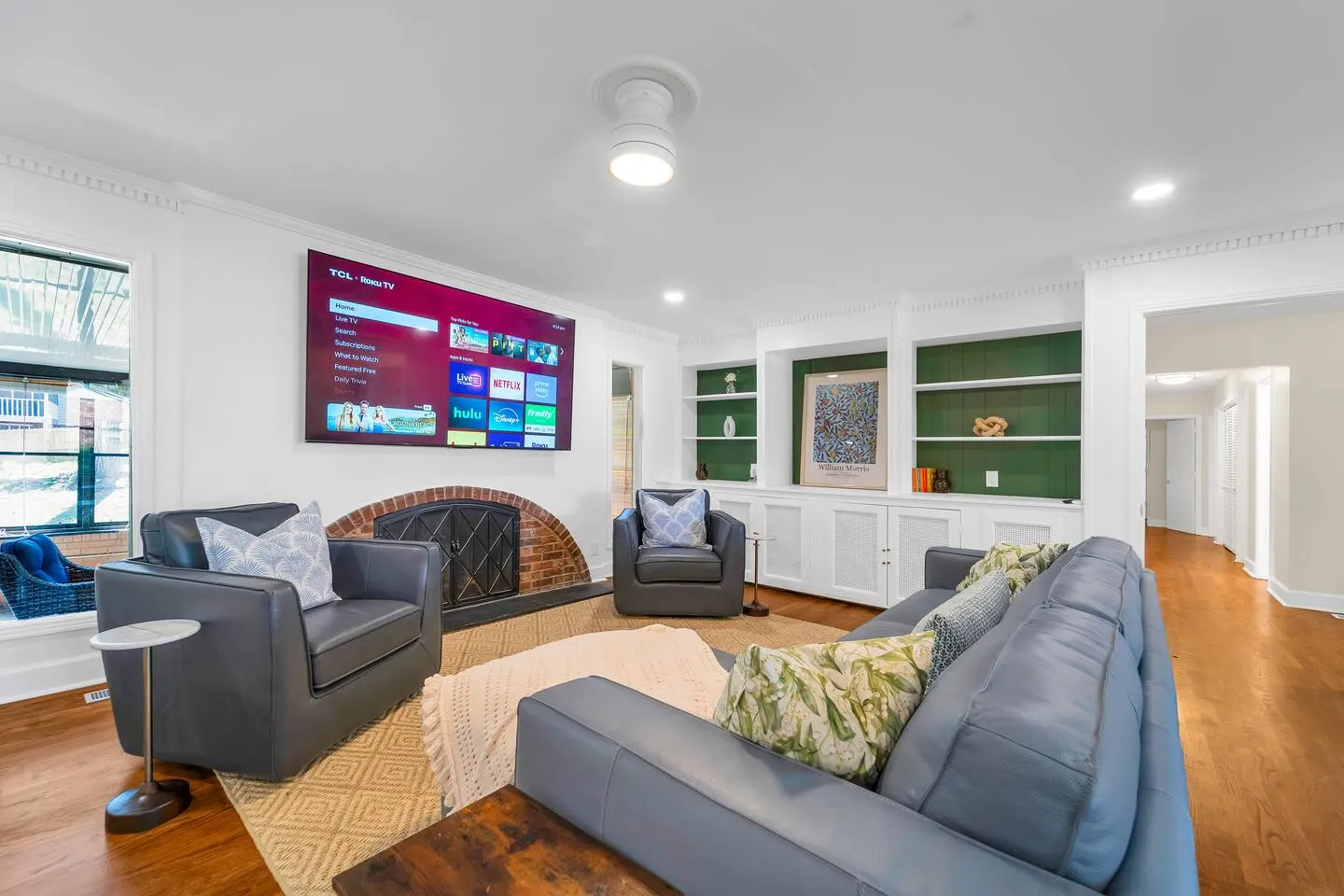 Waverly Home - 5 Bedrooms 4 Bathrooms
