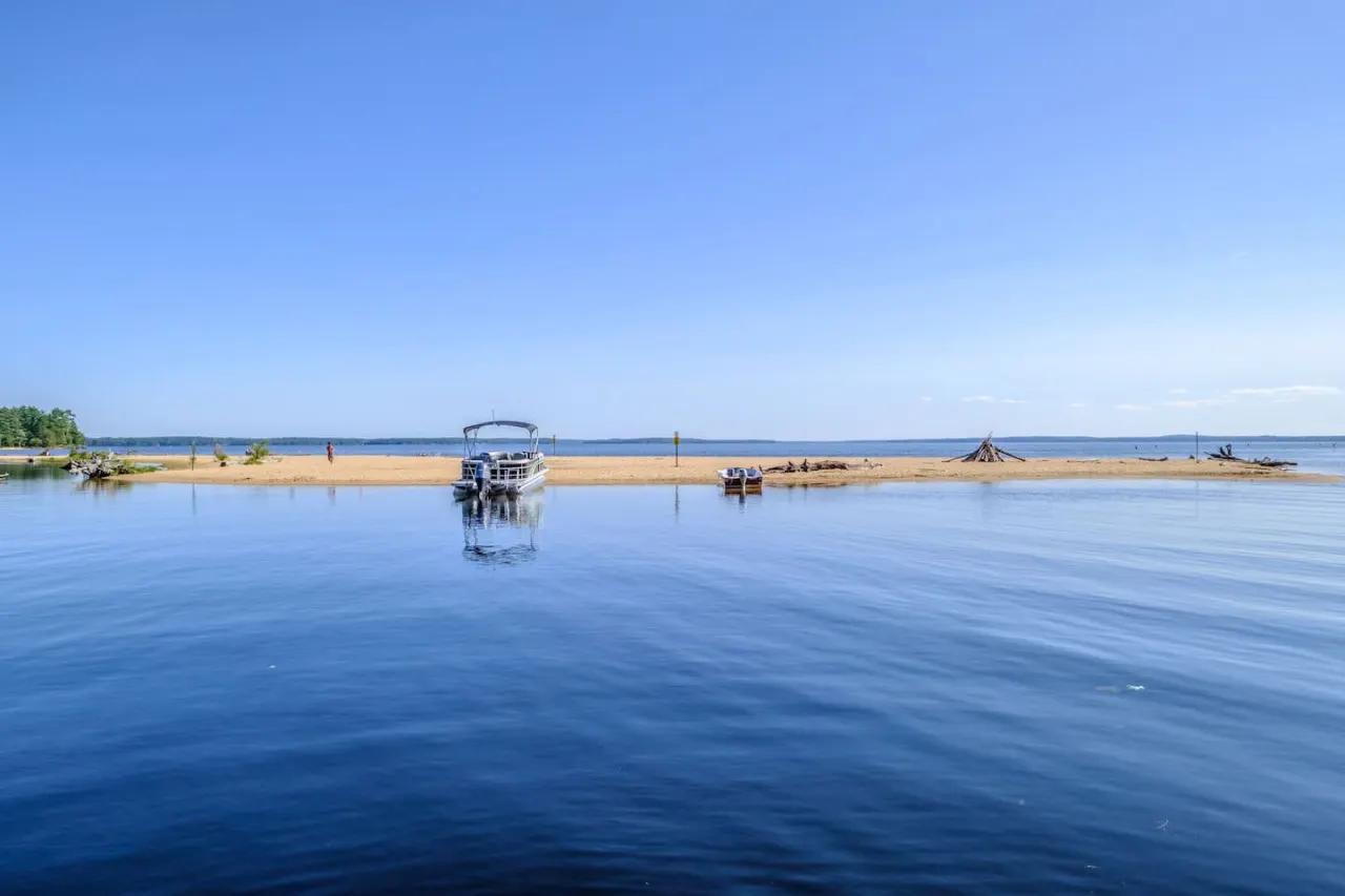 Blue House- Lakehouse on Sebago w. stunning Sunrises + Sunsets — photo 2
