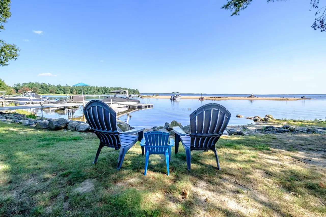 Blue House- Lakehouse on Sebago w. stunning Sunrises + Sunsets 6