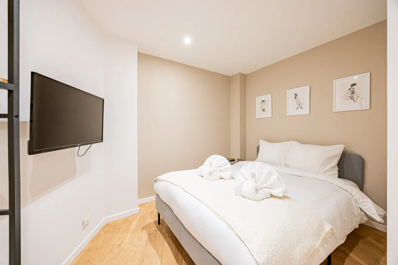 Charme Parisien 6 Personnes, 2 chambres, 19ème 3