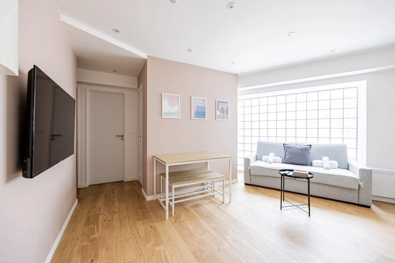 Charme Parisien 6 Personnes, 2 chambres, 19ème 8