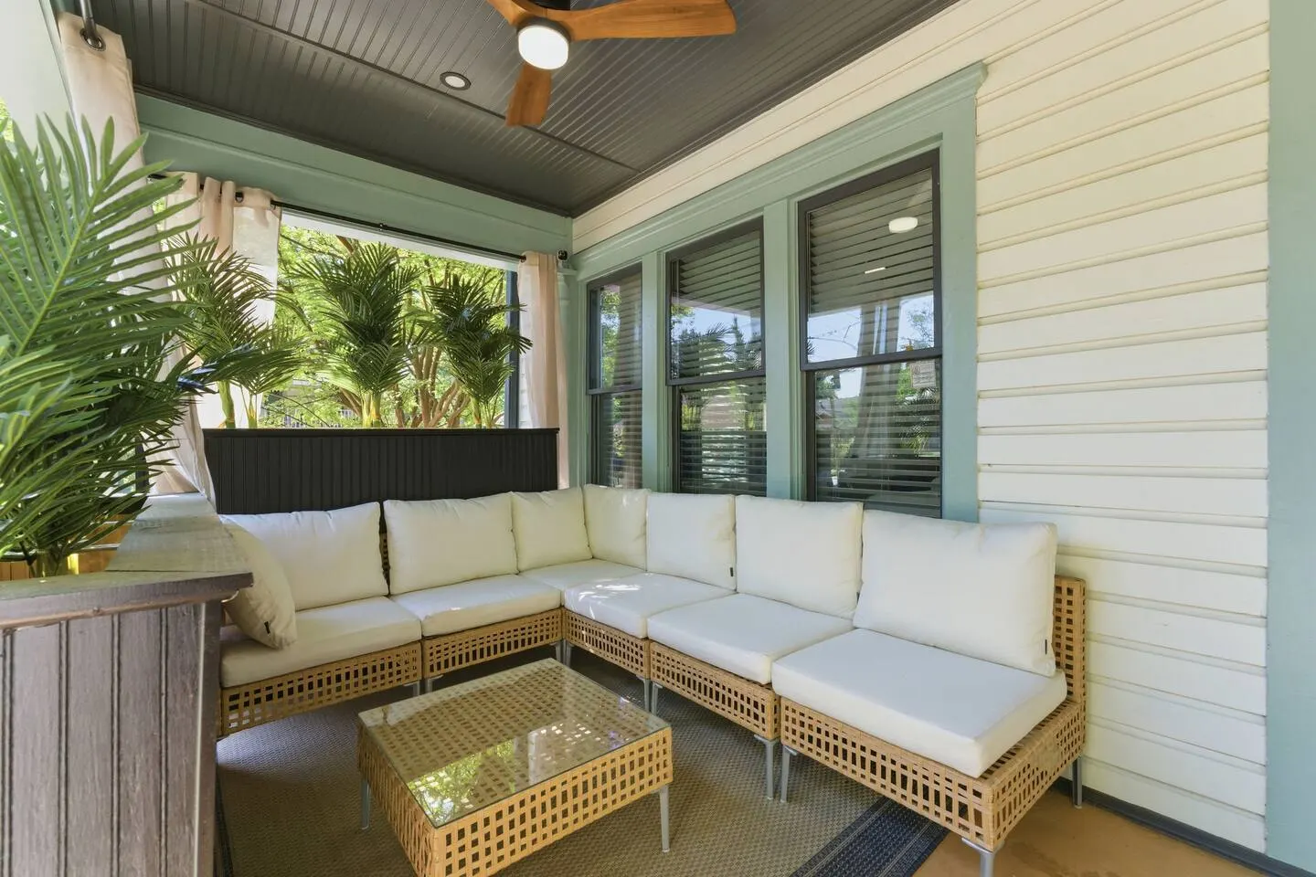 Spacious 4BR Home Near BeltLine — photo 3