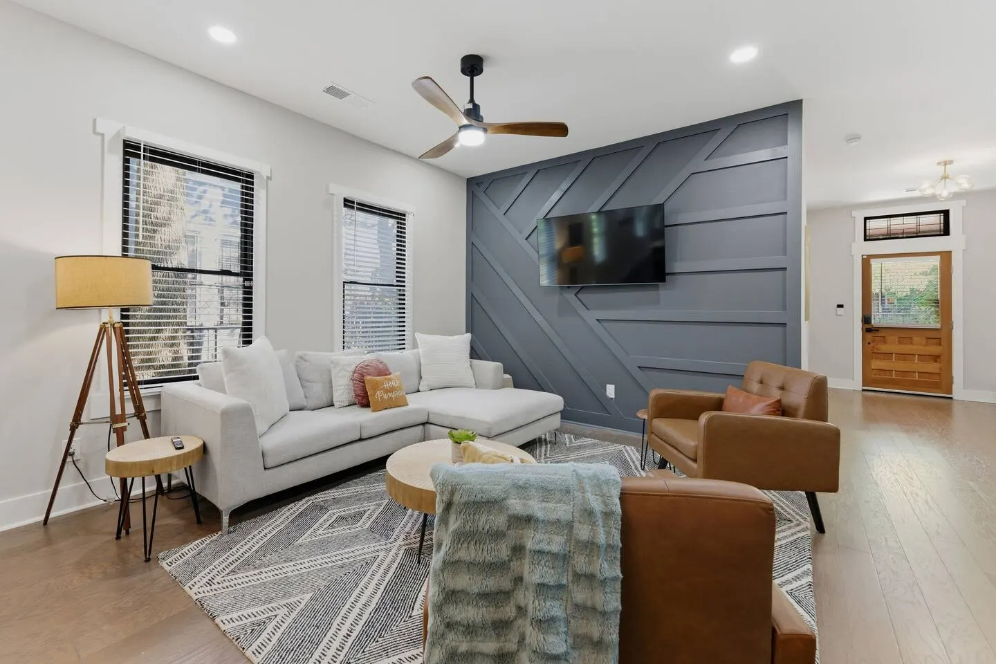Spacious 4BR Home Near BeltLine — photo 4
