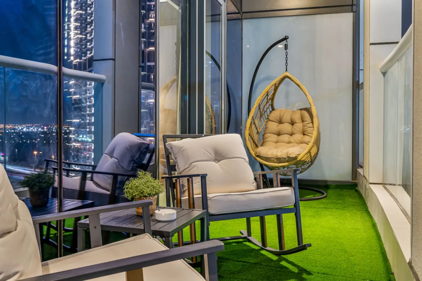 Stylish 1BR in Business Bay Burj Khalifa View 9