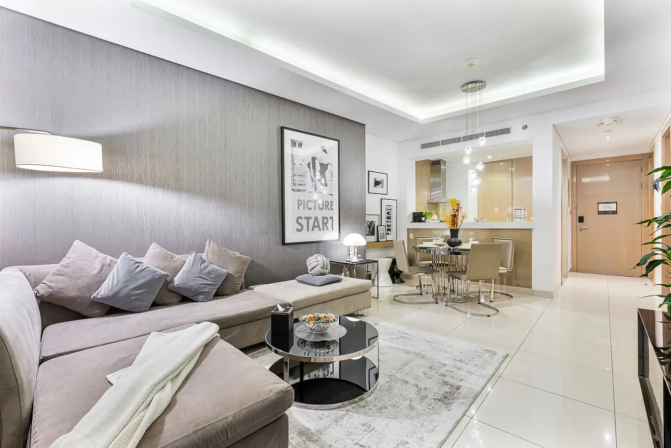 Stylish 1BR in Business Bay Burj Khalifa View 10