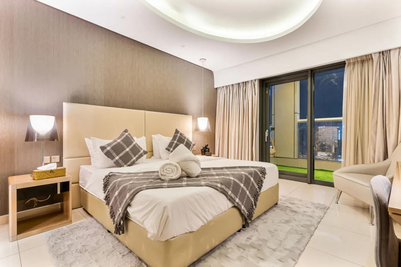 Stylish 1BR in Business Bay | Burj Khalifa View — photo 3