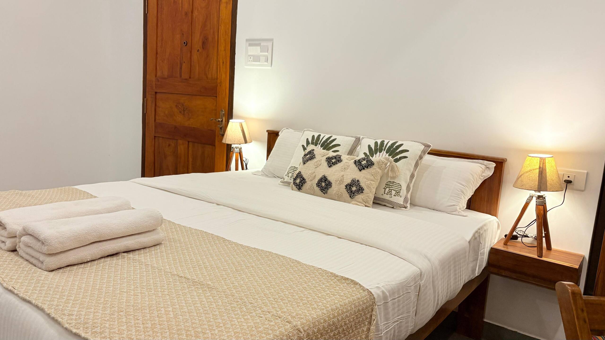 Exotic Coastline Suite Unit of Rupa Homestay 5