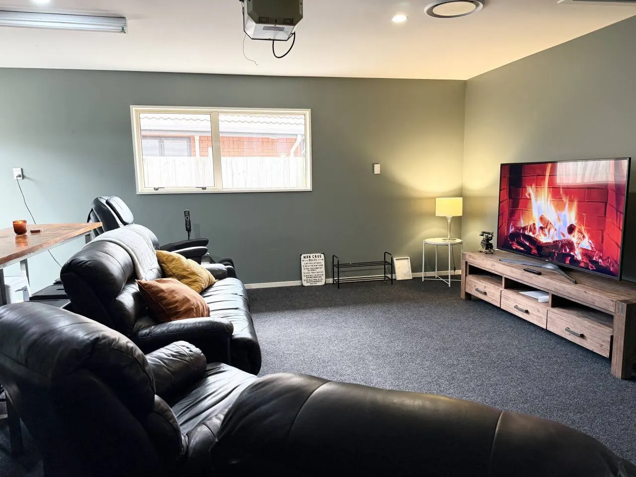 *Family Reunion *Sports Group! 4BR Warm & Spacious 17