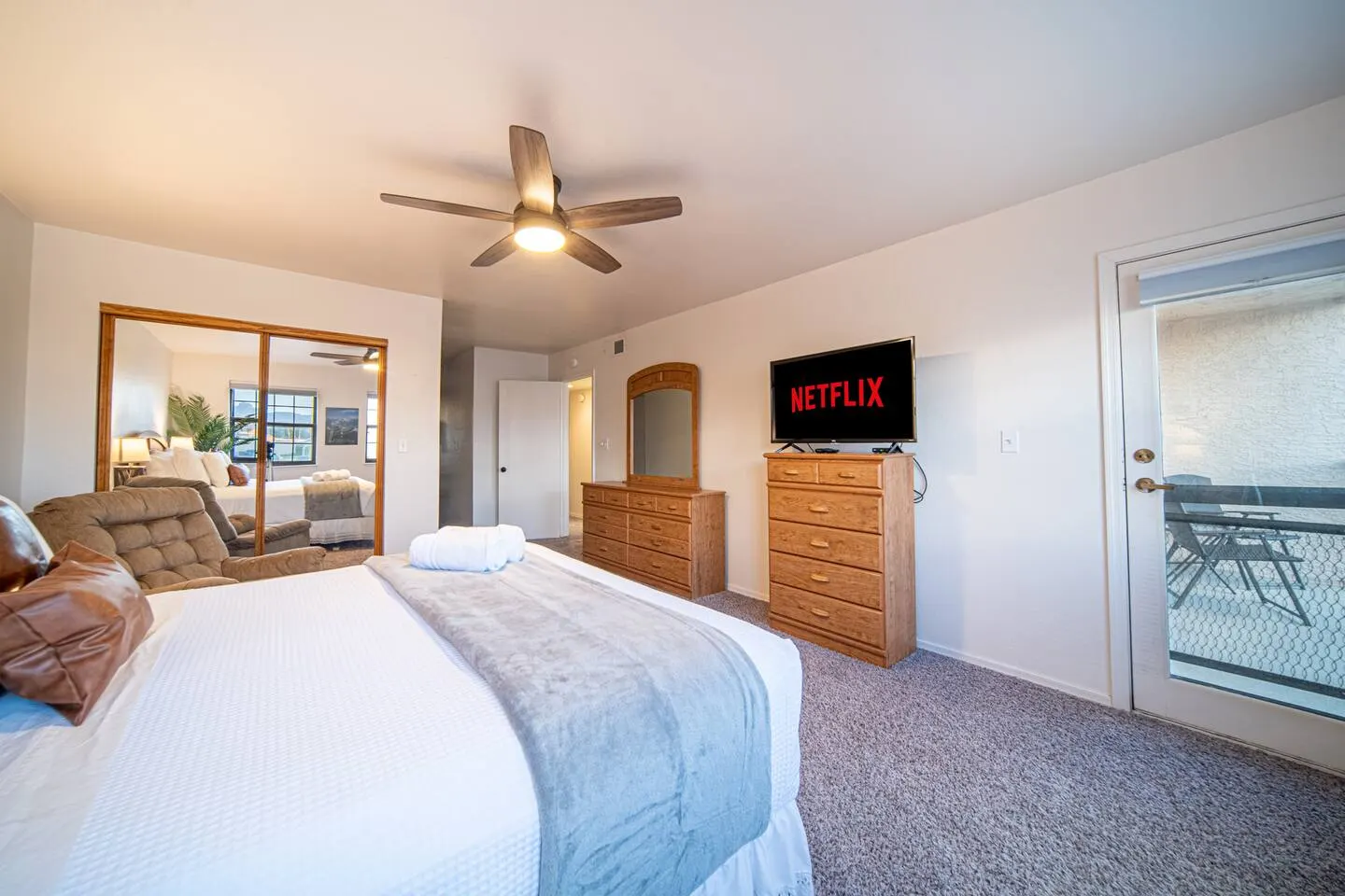 Riverfront Views Sleeps 8 19