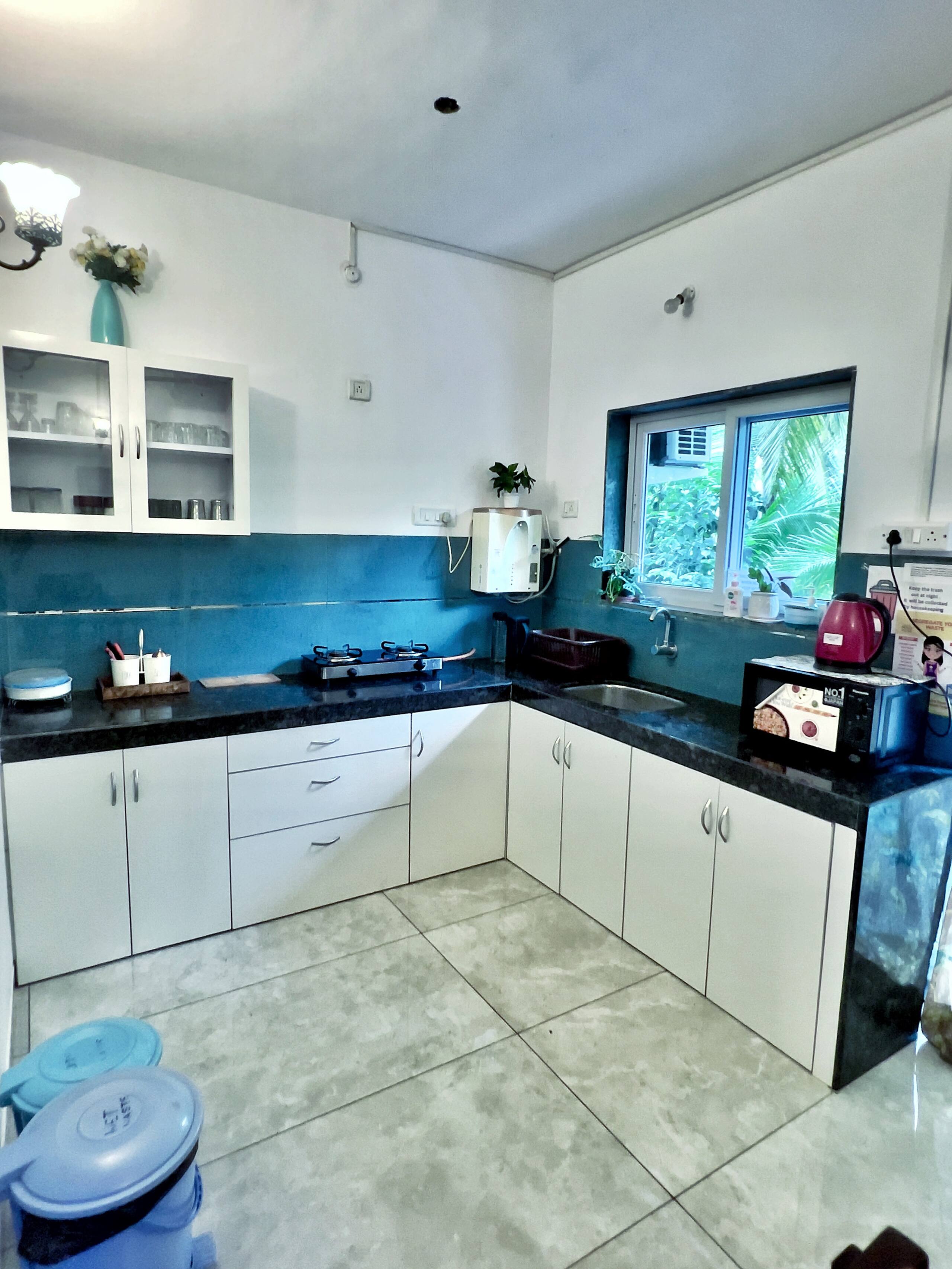The Cider Goa B |1BHK FullyAC Sleeps 4| Beach3min 5