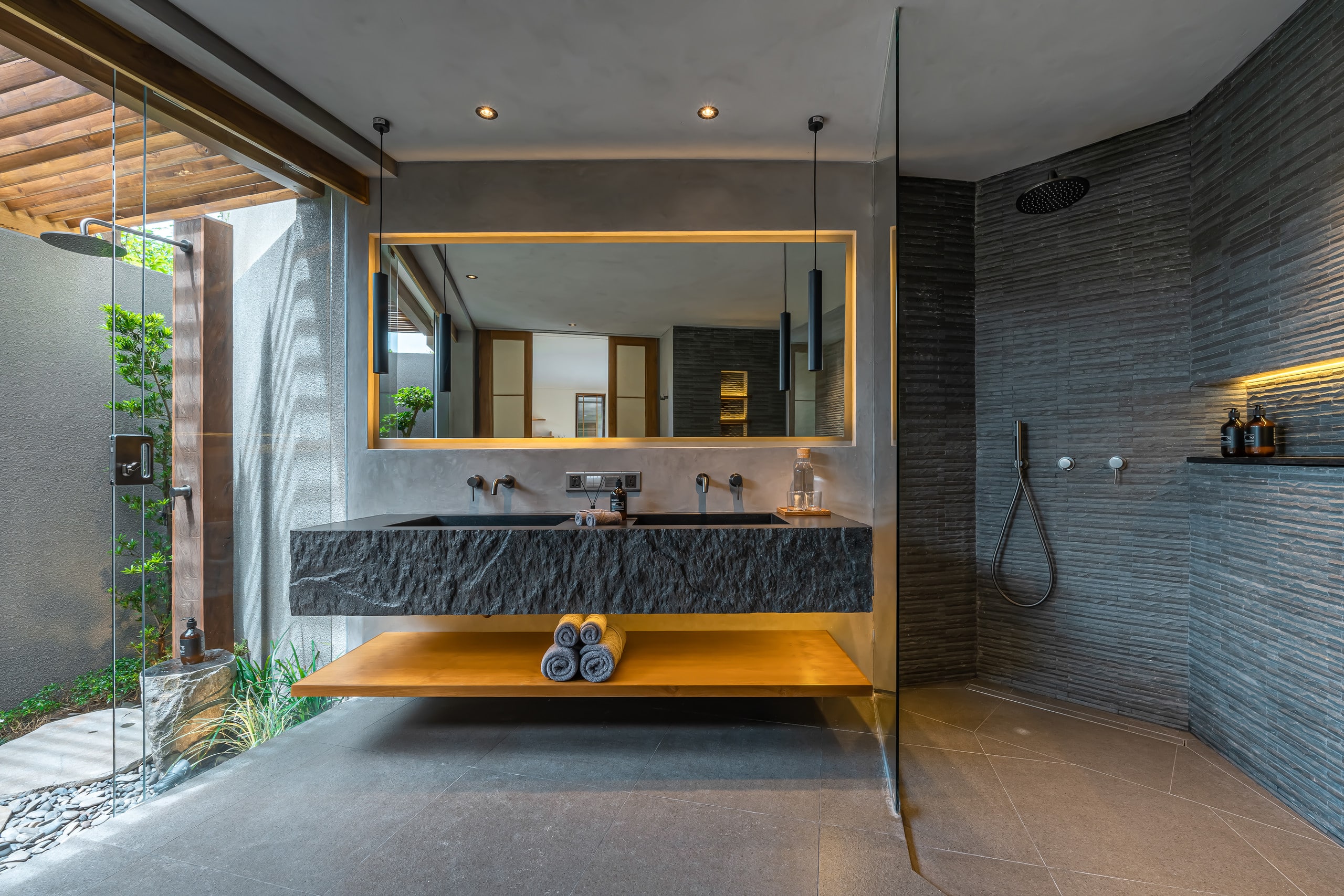 The Line | 5BR Luxury Villa w/ Cinema & Hot Tub 37
