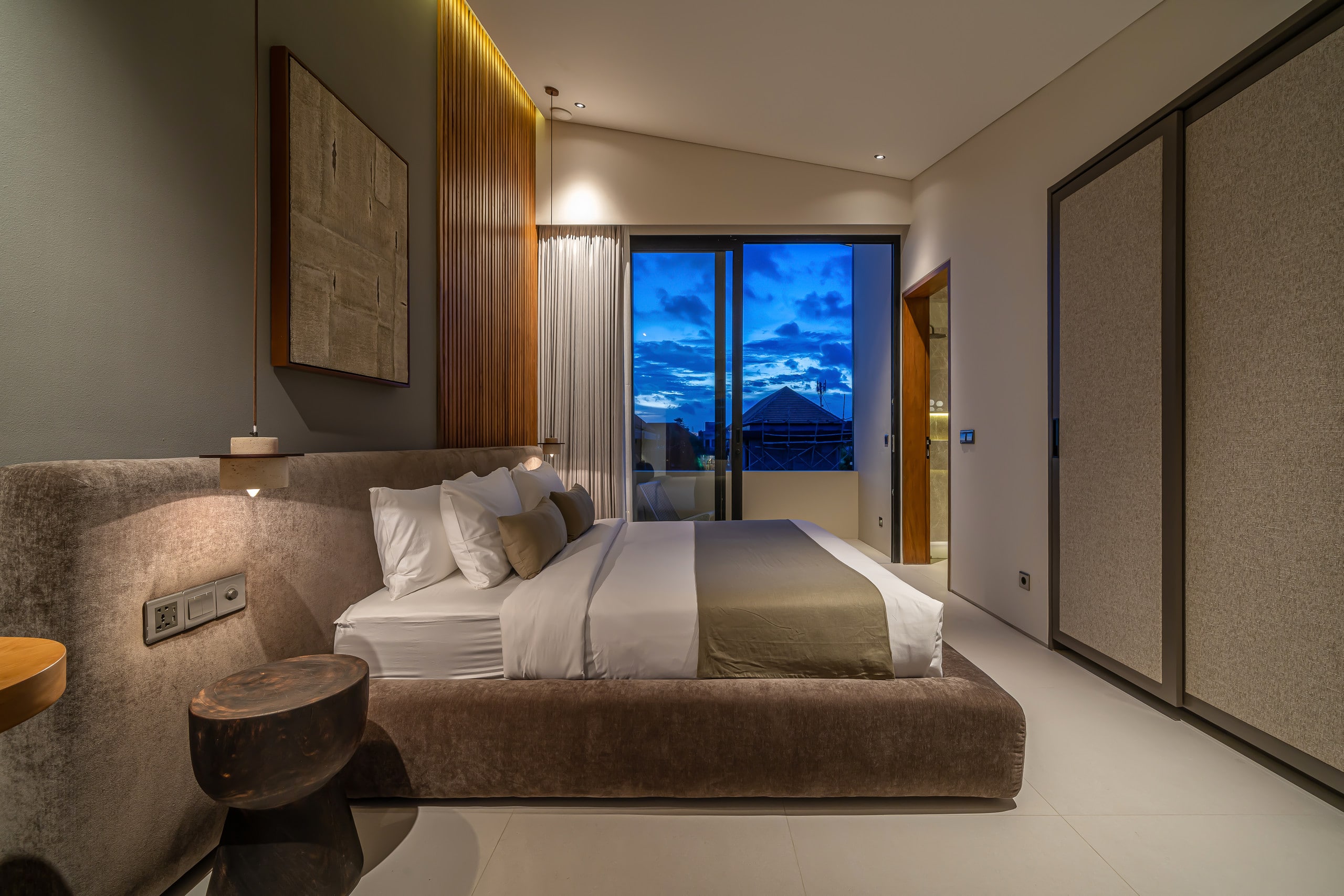 The Line | 5BR Luxury Villa w/ Cinema & Hot Tub 30