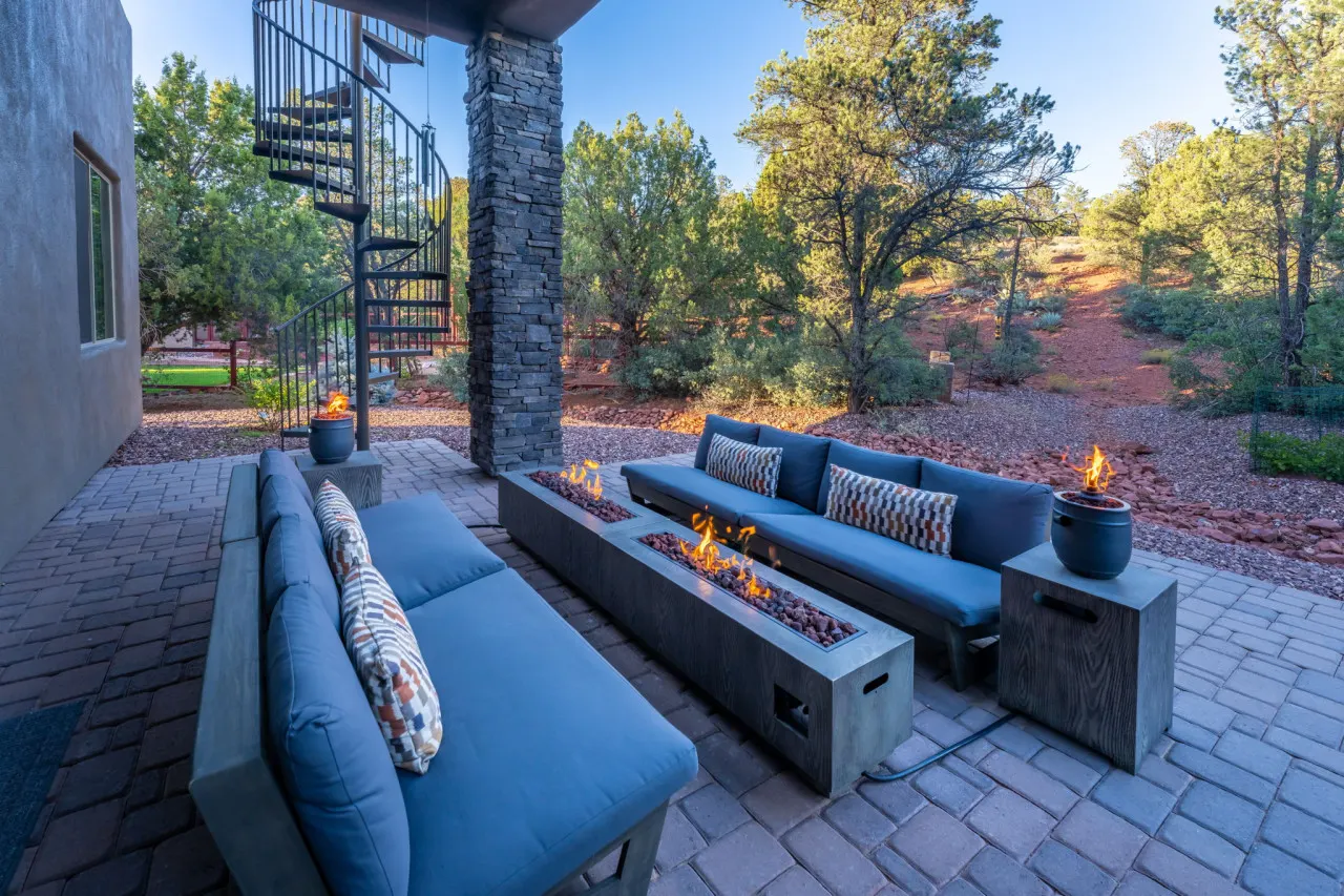 Red Rock Leisure 360° Views, Hot Tub & Rooftop 19